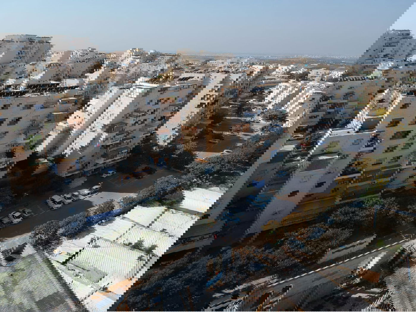 הסוכות של העיר אלעד - בתיעוד מהרחפן • צפו