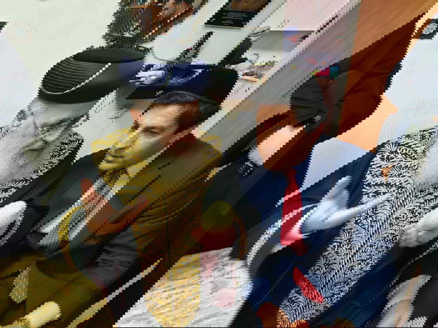 האתרוג התימני של הראשון לציון הגר"י יוסף • תיעוד