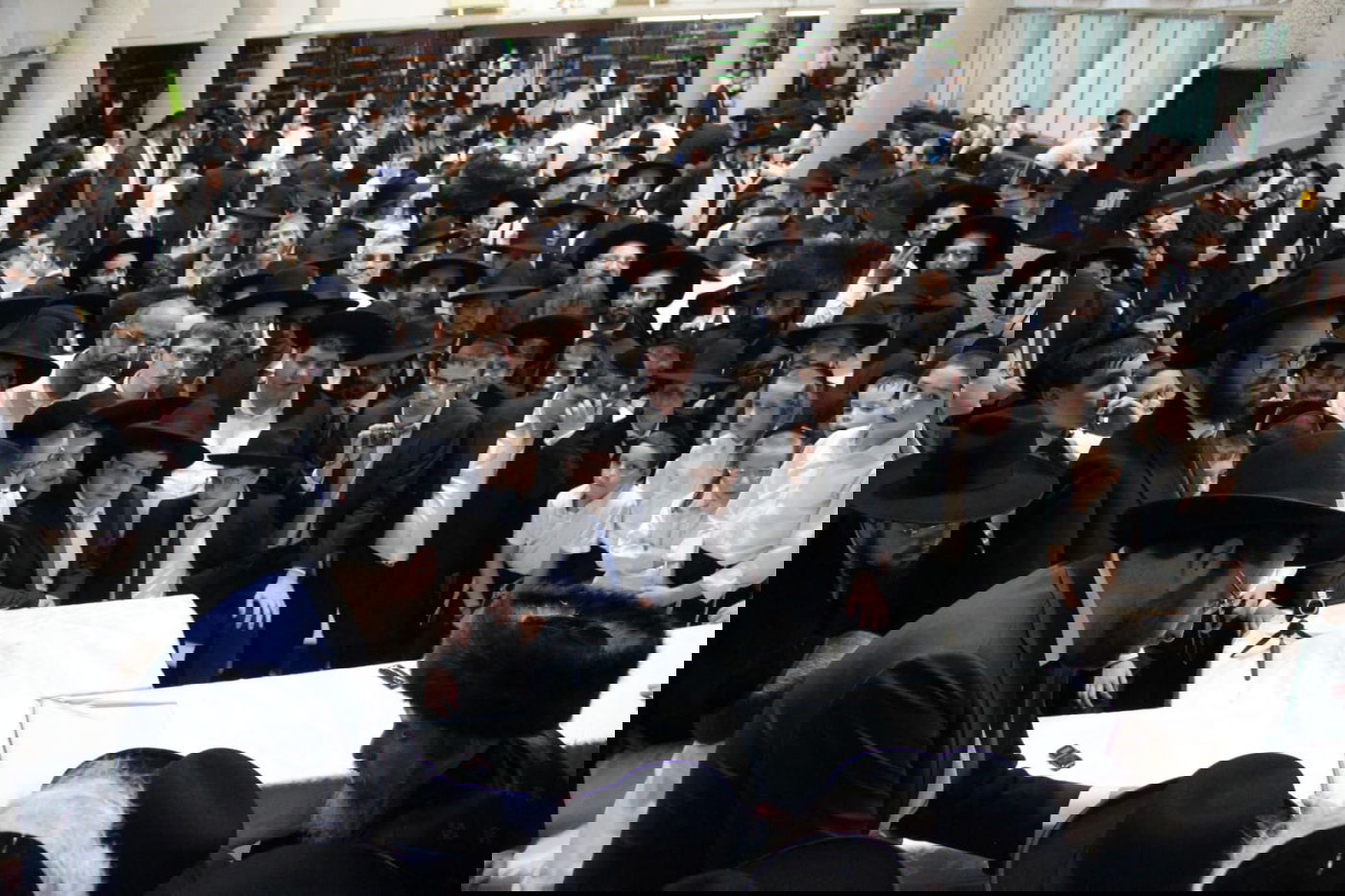 ראש ישיבת פוניבז' הגרב"ד פוברסקי בשמחת בית השואבה