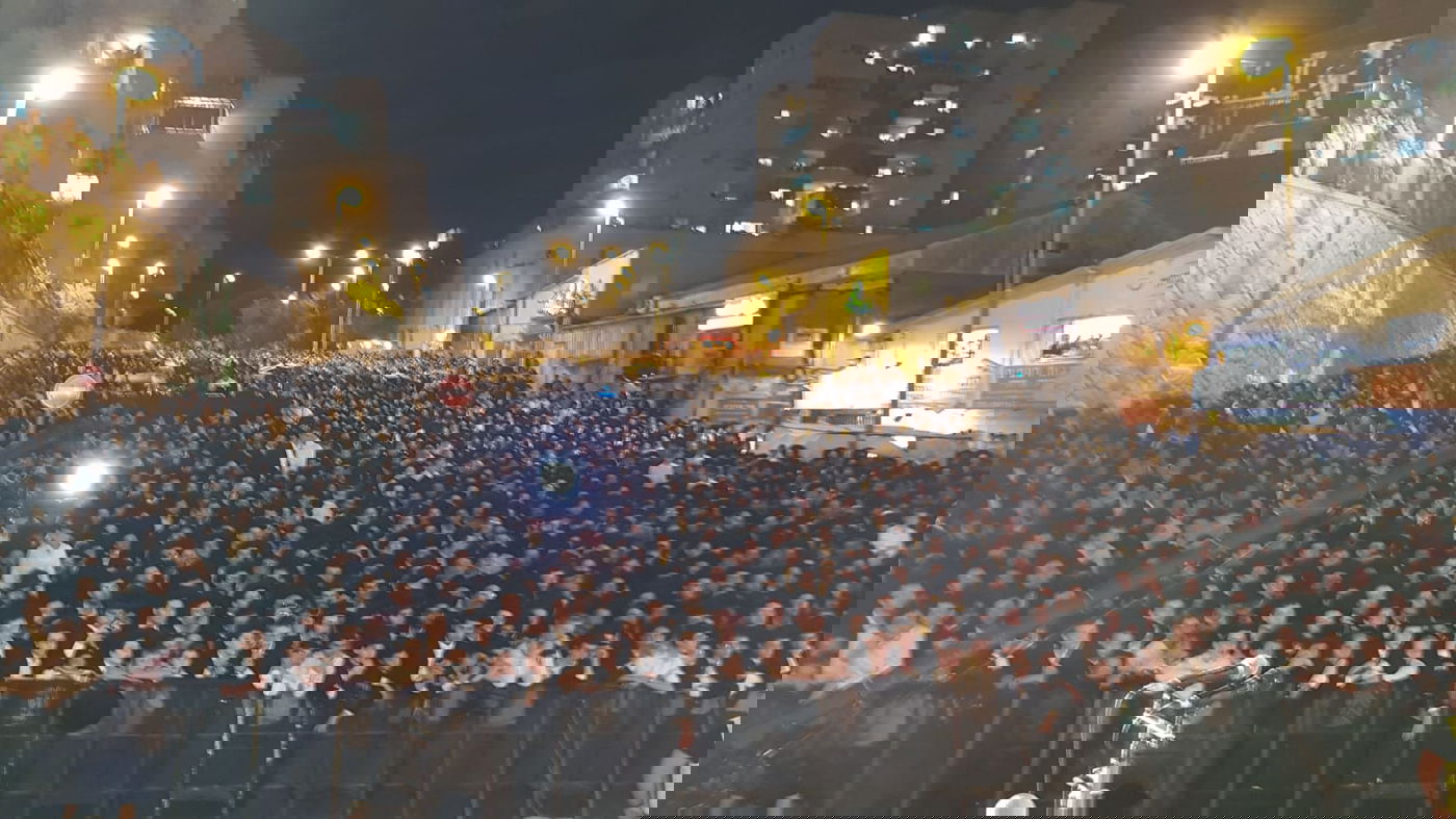 מרן הגר"ח קנייבסקי: קריסת הסוכות אינה 'סימן קללה'