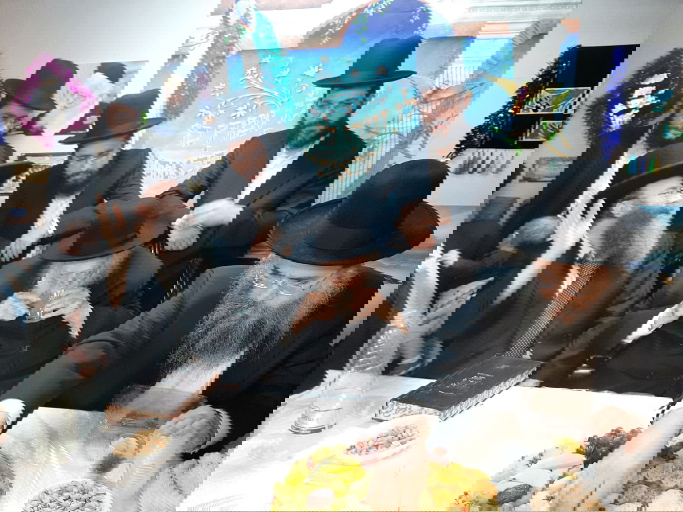 מרן הגר"ח קנייבסקי: קריסת הסוכות אינה 'סימן קללה'