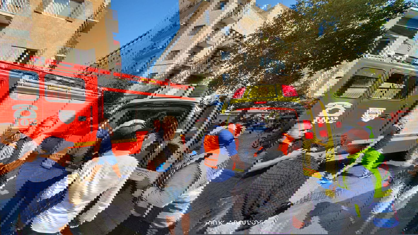 גבר בן 50 נפצע קשה מאוד בשריפה בירושלים