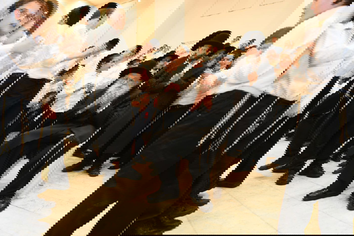 שמחת בית השואבה בישיבת 'זיכרון מיכאל'