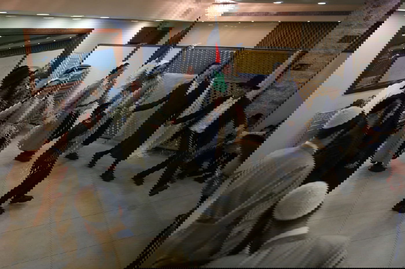 כך חגגו הקיצוניים את 'שמחת בית השואבה'. צפו