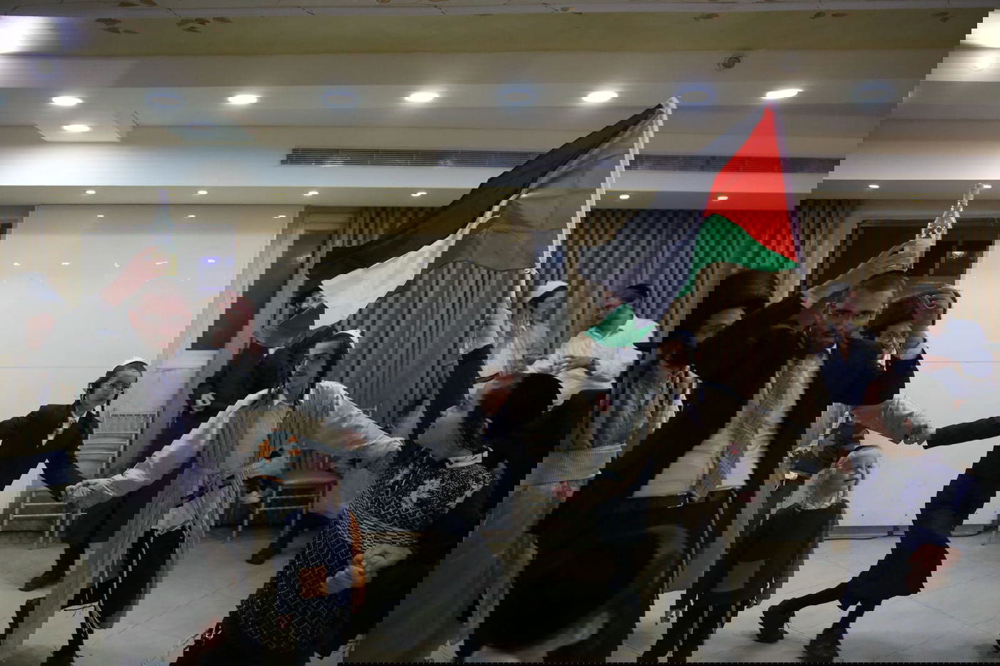 כך חגגו הקיצוניים את 'שמחת בית השואבה'. צפו