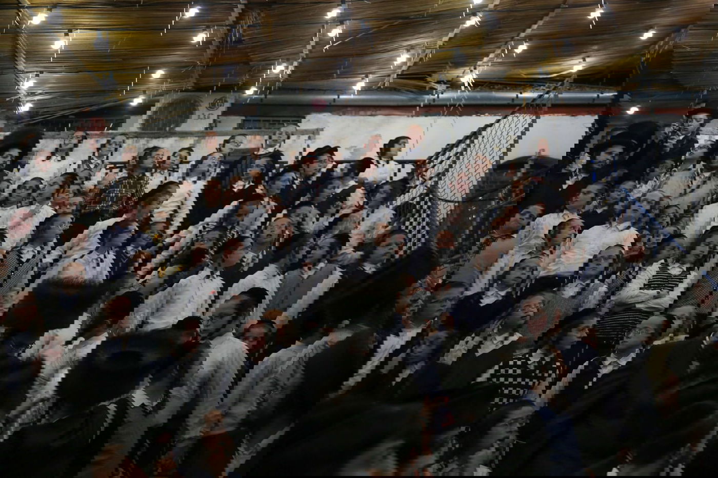 השמחה בהילולת רבי נחמן אצל הרב יעקב מאיר שכטר