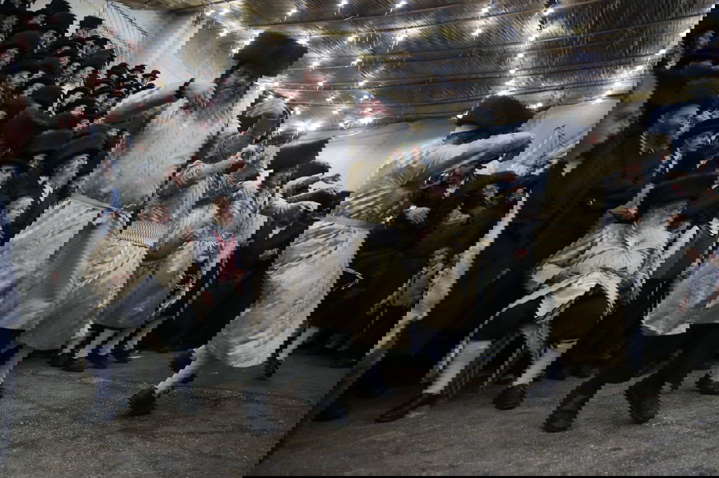 השמחה בהילולת רבי נחמן אצל הרב יעקב מאיר שכטר