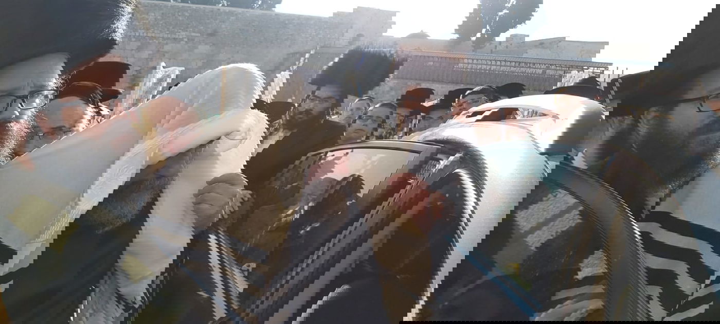 האדמו"ר מרחמסטריווקא בכותל המערבי