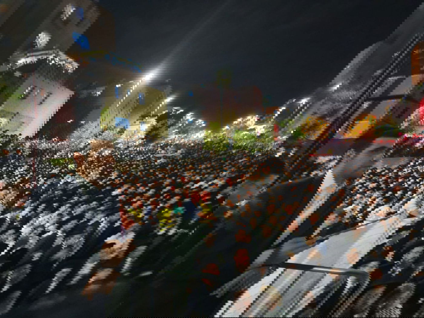 זופניק בכיכר • כל התמונות והנייעס של השבוע