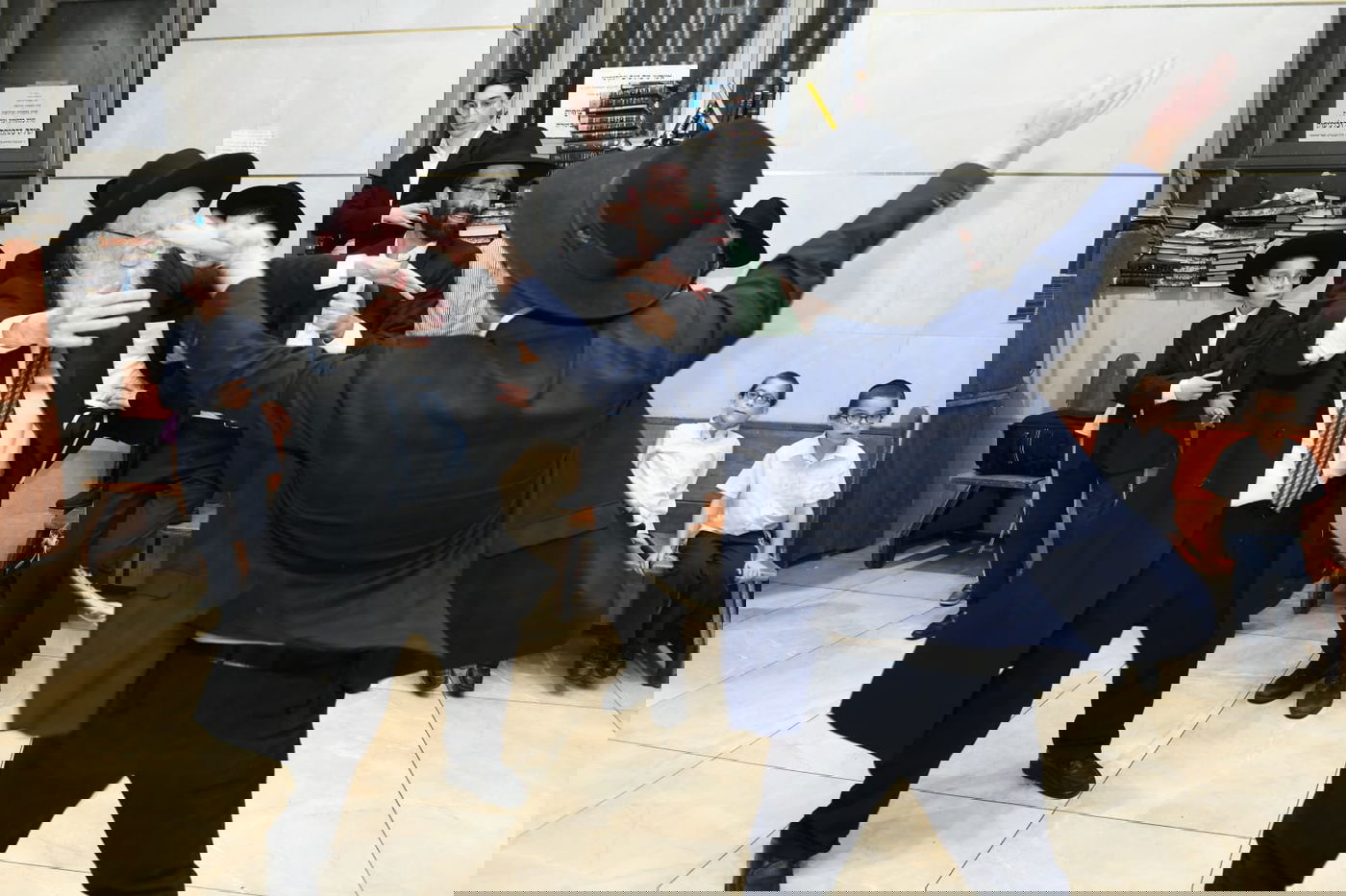 שמחת בית השואבה עם הגר"ש גלאי • צפו