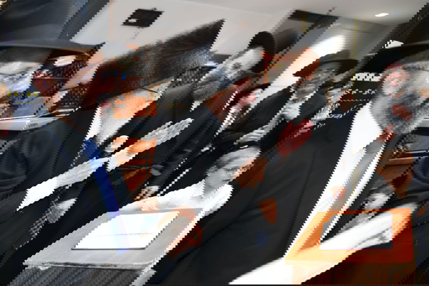 שמחת בית השואבה עם הגר"ש גלאי • צפו