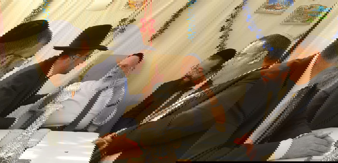 ראש העיר משה ליאון התברך מנשיא המועצת הגר"ש כהן