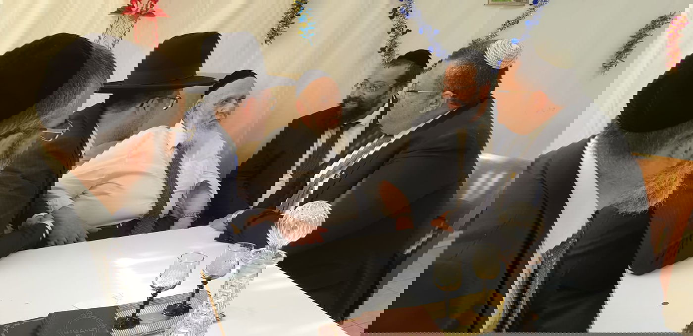 ראש העיר משה ליאון התברך מנשיא המועצת הגר"ש כהן