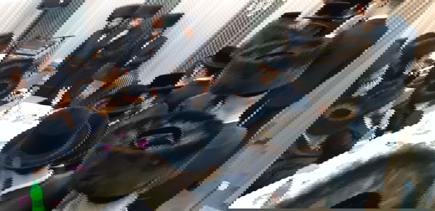 זקן אדמו"רי רוז'ין בשמחת בית השואבה