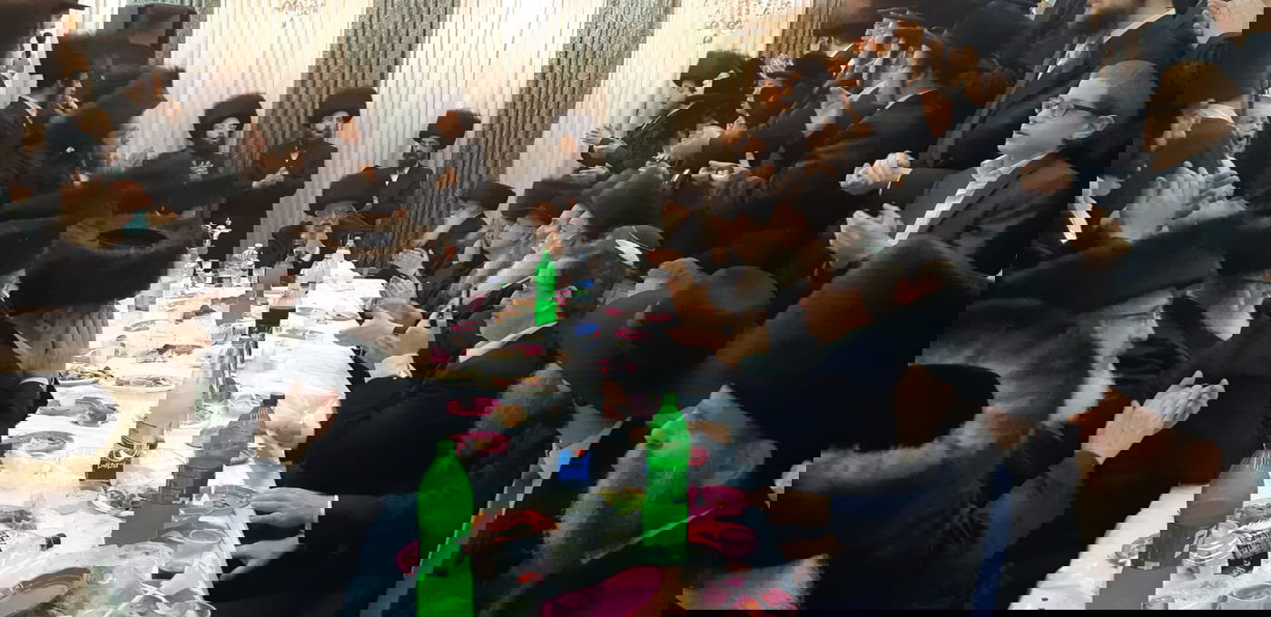 זקן אדמו"רי רוז'ין בשמחת בית השואבה