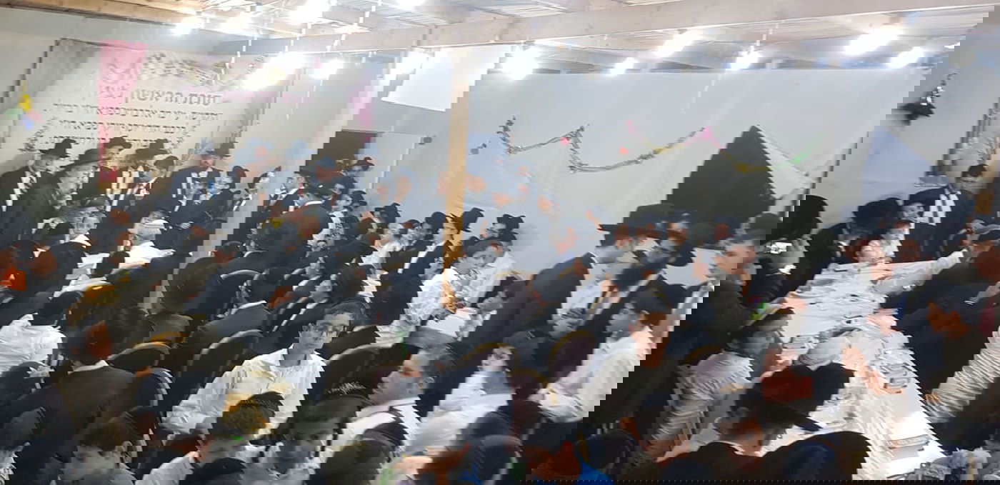 חג הסוכות במעונו של זקן הראשונים לציון