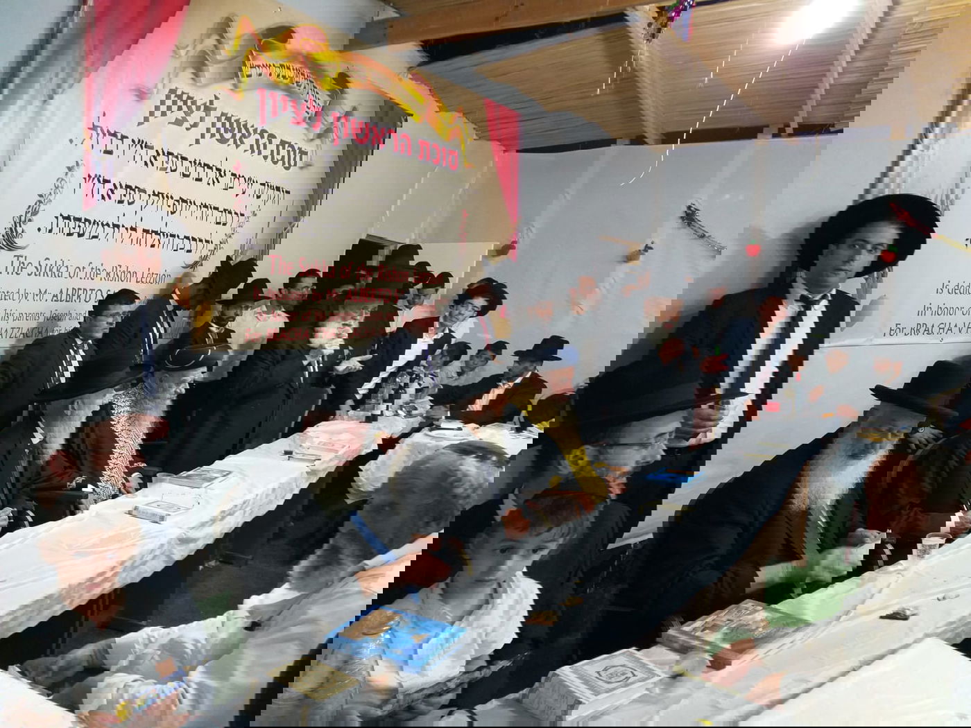 חג הסוכות במעונו של זקן הראשונים לציון