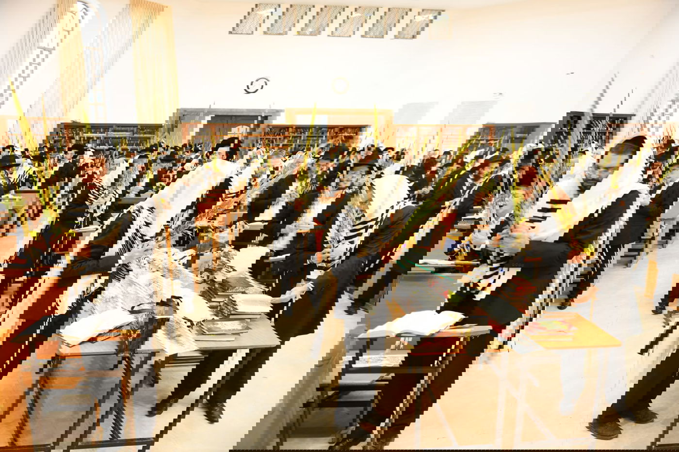 הושענא רבה בהיכל ישיבת סלבודקא • תיעוד