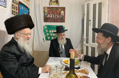 הקבלת פני רבו בסוכת הראשון לציון • תיעוד