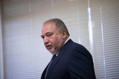 כמחצית מצביעי ליברמן - לא יבחרו בו שוב