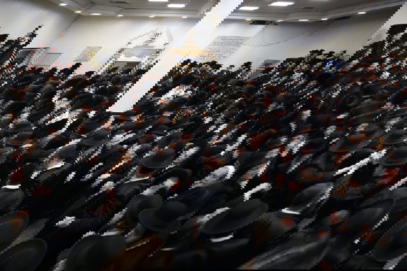 מאות ב'הקפות שניות' אצל הגר"ש אלתר