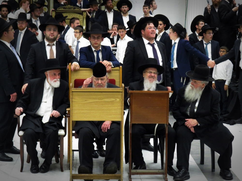 לראשונה במודיעין עילית: ההקפות של 'עטרת ישראל'