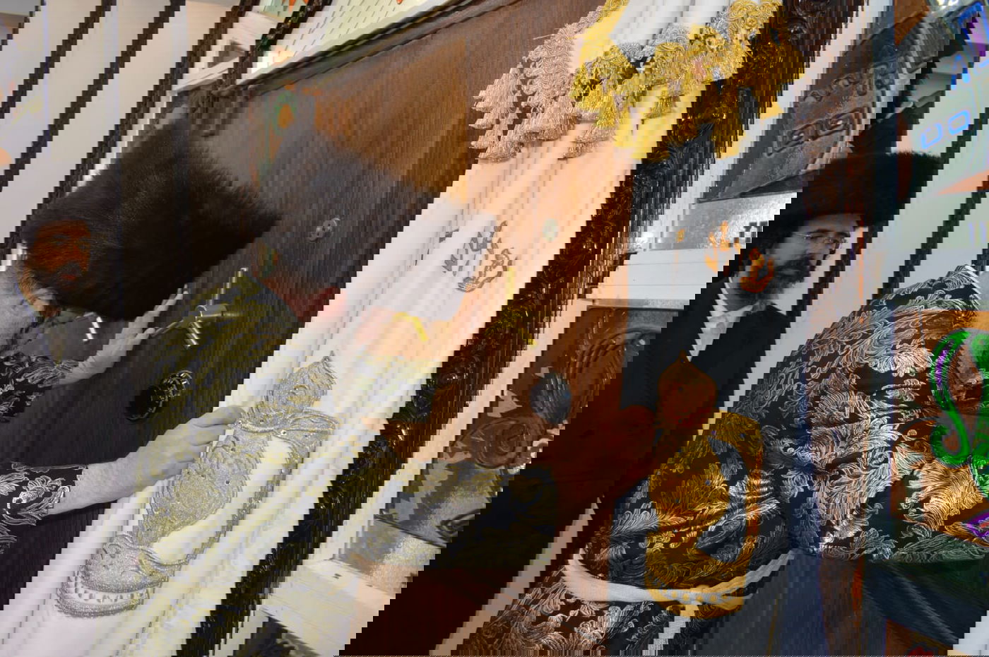 האדמו"ר מנדבורנה - ביתר בהקפות שניות