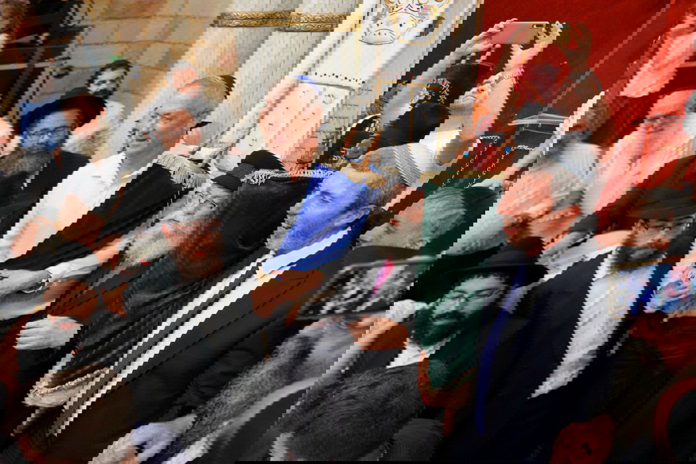 בחירות שלישיות? הפוליטיקאים התאחדו בהקפות השניות המרכזיות בכפר חב"ד