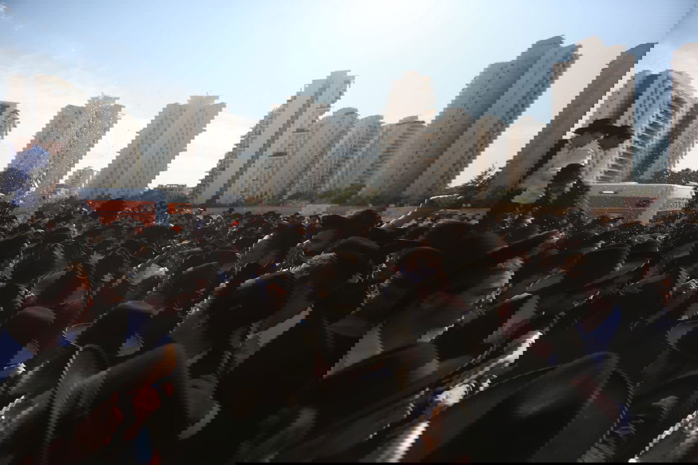 מסע הלווית הגר"נ קרליץ זצ"ל • צפו בגלריה