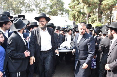 החזון איש בירך - הרב אולמן חי עוד 70 שנה