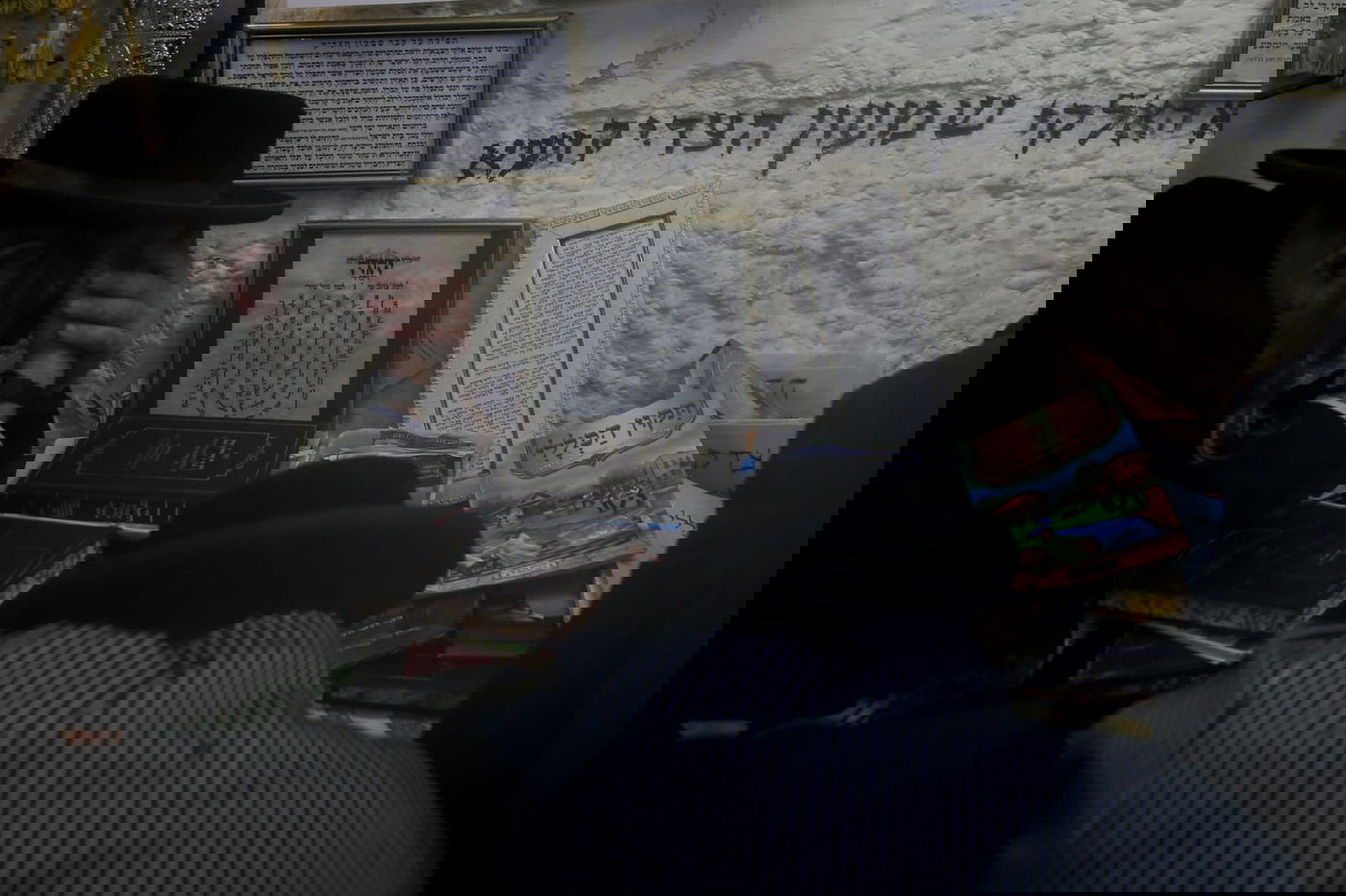 תיעוד: המתפללים בהילולת שמעון הצדיק