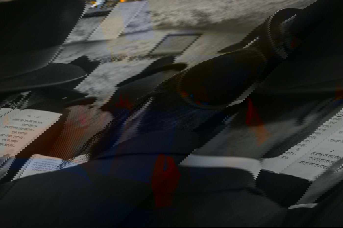 תיעוד: המתפללים בהילולת שמעון הצדיק