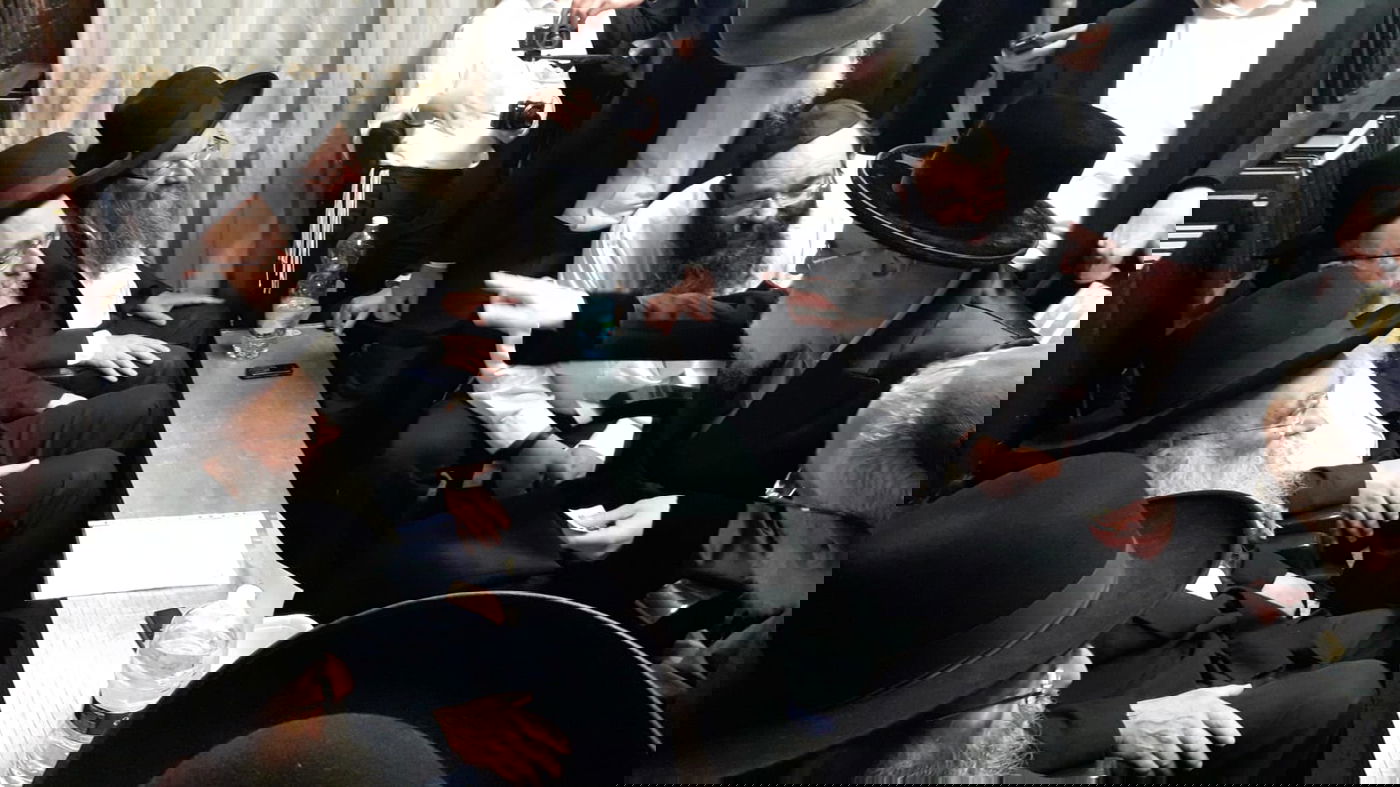 ה'שבעה' בבית משפחת קרליץ • תיעוד מסכם