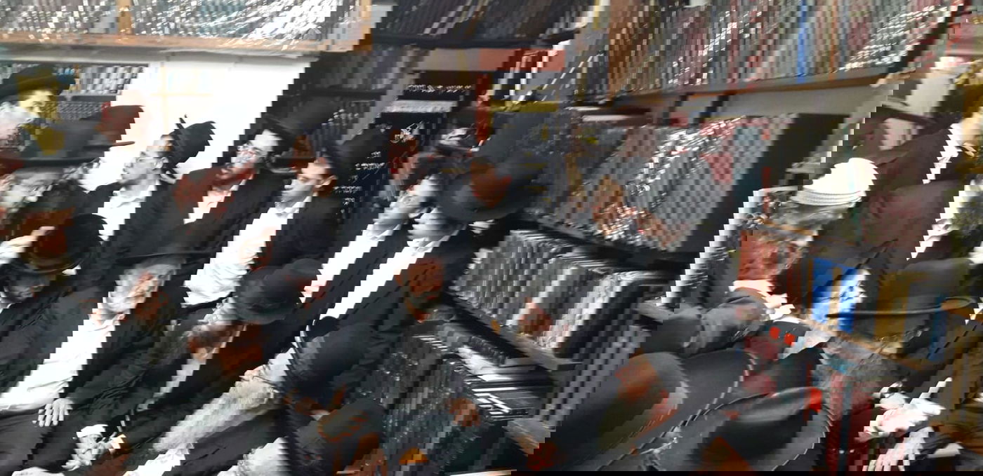 ה'שבעה' בבית משפחת קרליץ • תיעוד מסכם