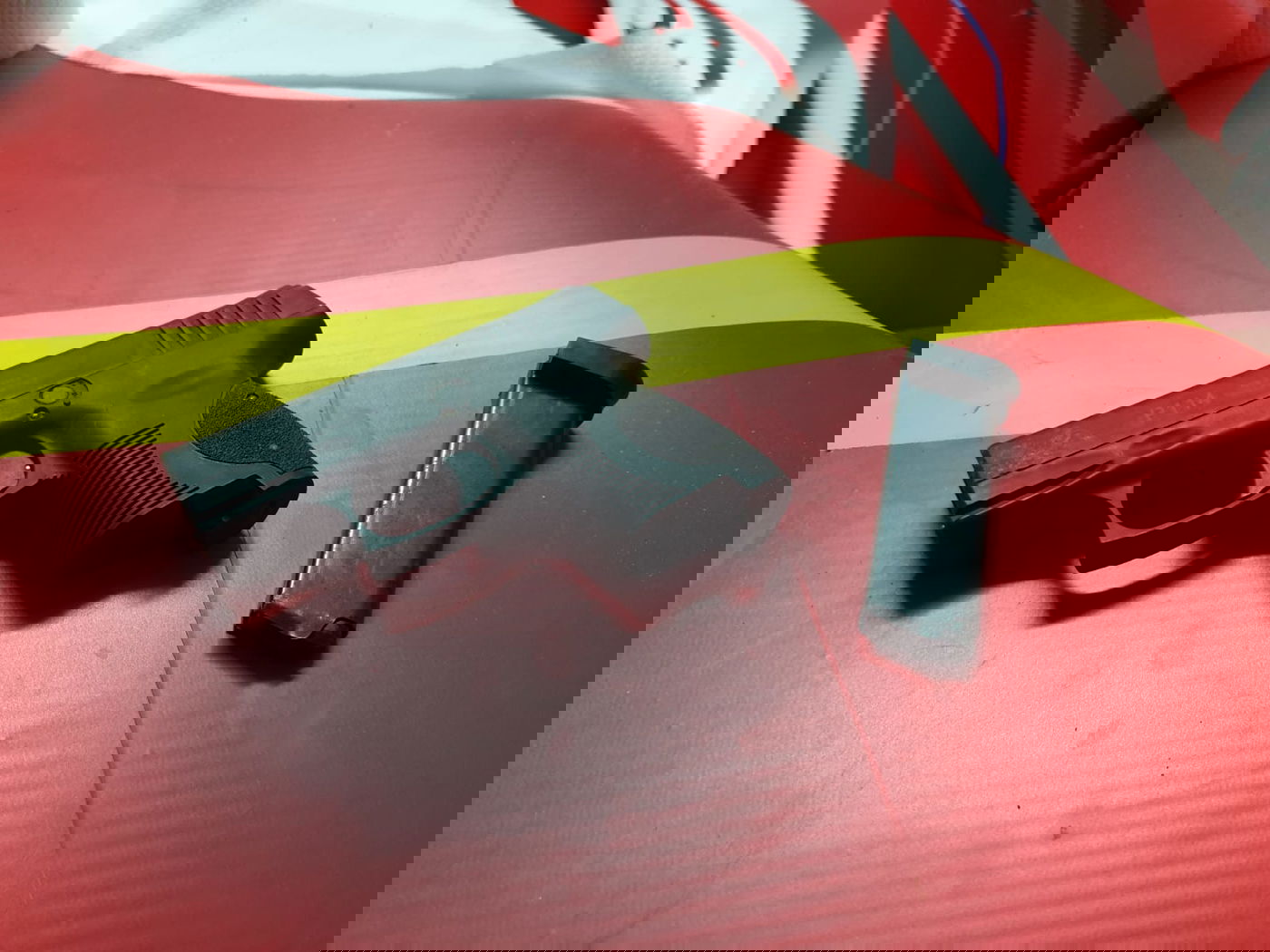 אותרה מחרטה לייצור נשק ורובה מסוג M16