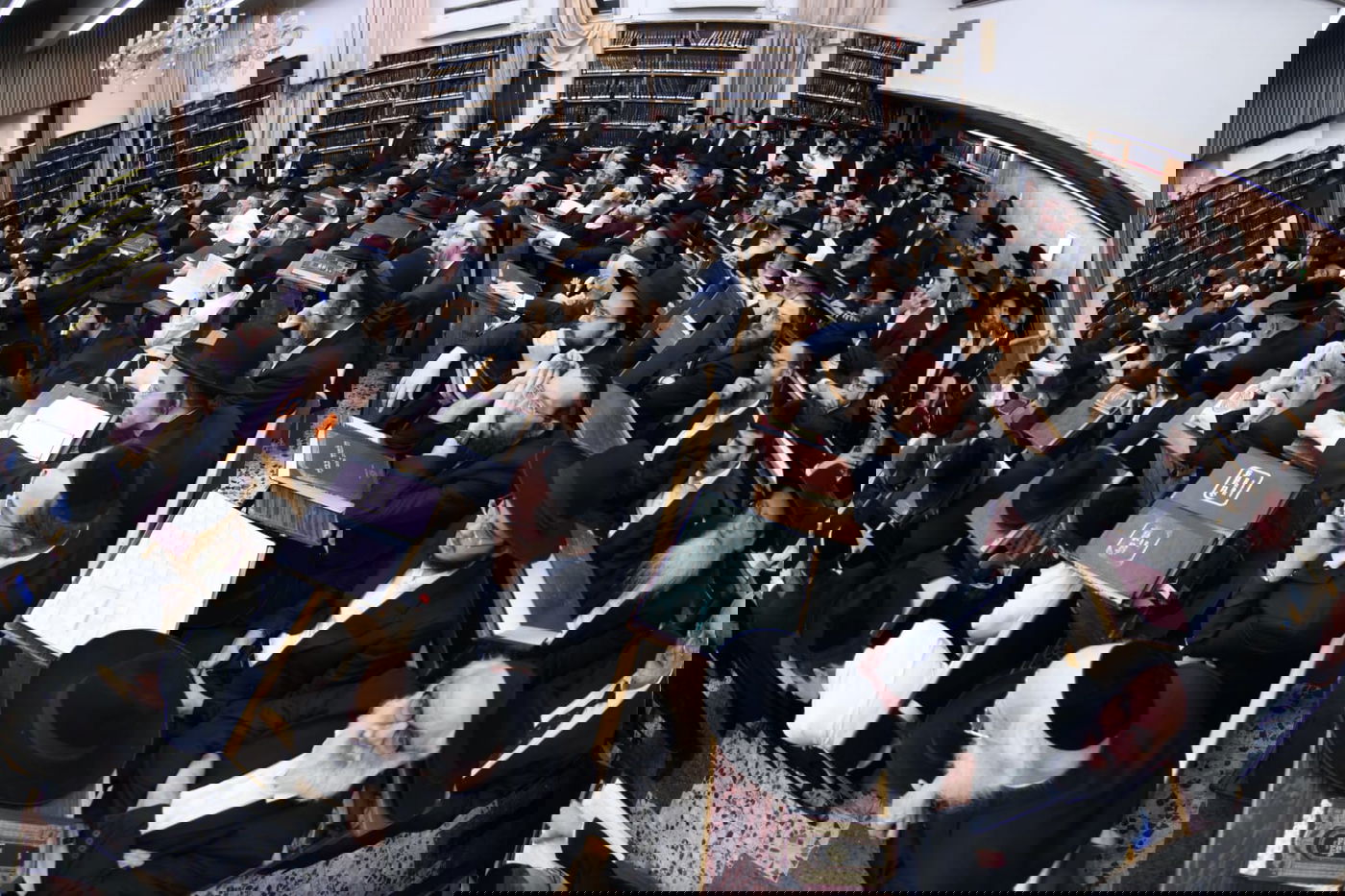 בכולל חזון איש: עצרת מספד להגר"נ קרליץ