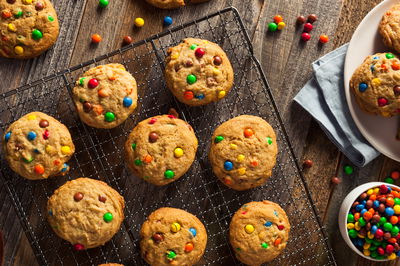 עוגיות שוקולד צ'יפס, חמאת בוטנים ועדשים