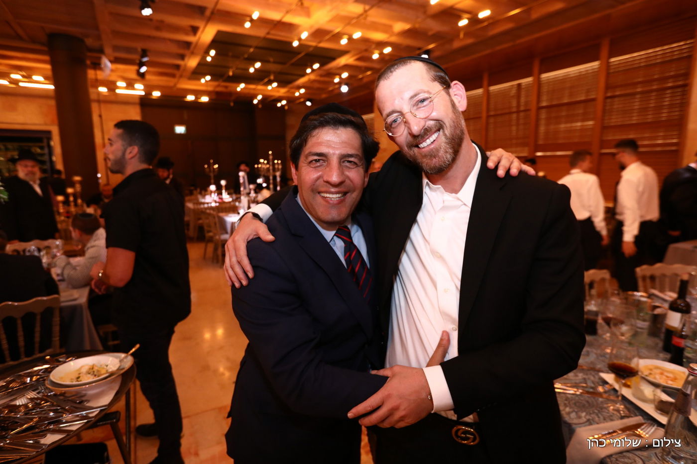 כל המי ומי בחתונת בנו של מאיר גל • גלריה