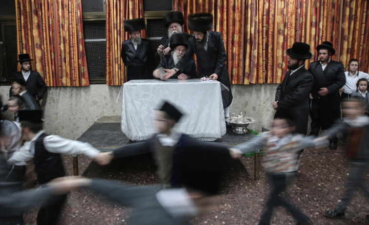 האדמו"ר מנדבורנה שבת במירון • תיעוד