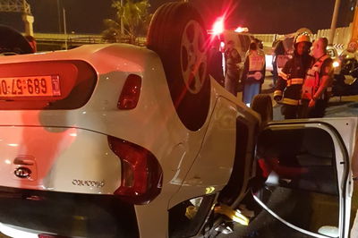 בן 30 התהפך עם רכבו ונפצע באורח בינוני