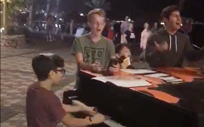 'הלב שלי': כשסולני הקינדרלעך ריגשו את הטיילת באילת