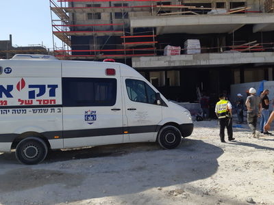 פועל בניין נהרג בכניסה לרמה ד' בבית שמש