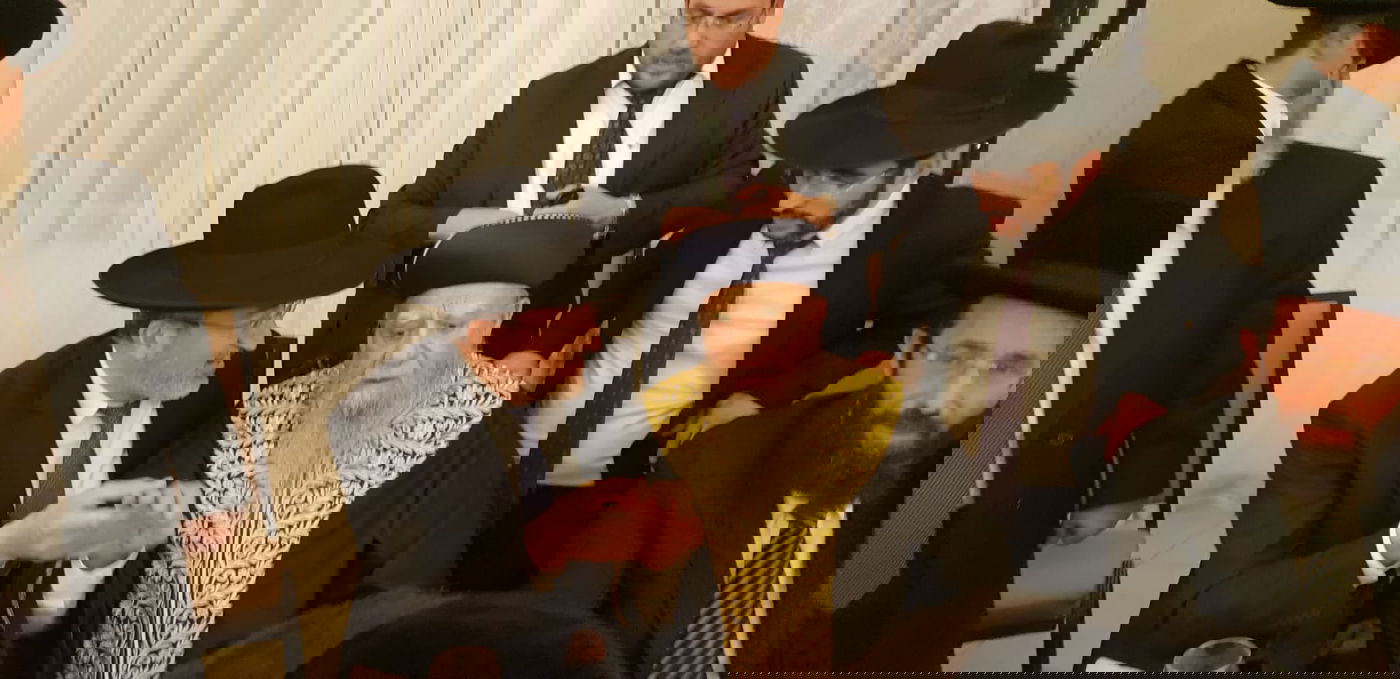 חתונת נכד זקן הראשונים לציון ובת חבר ביה"ד הגדול