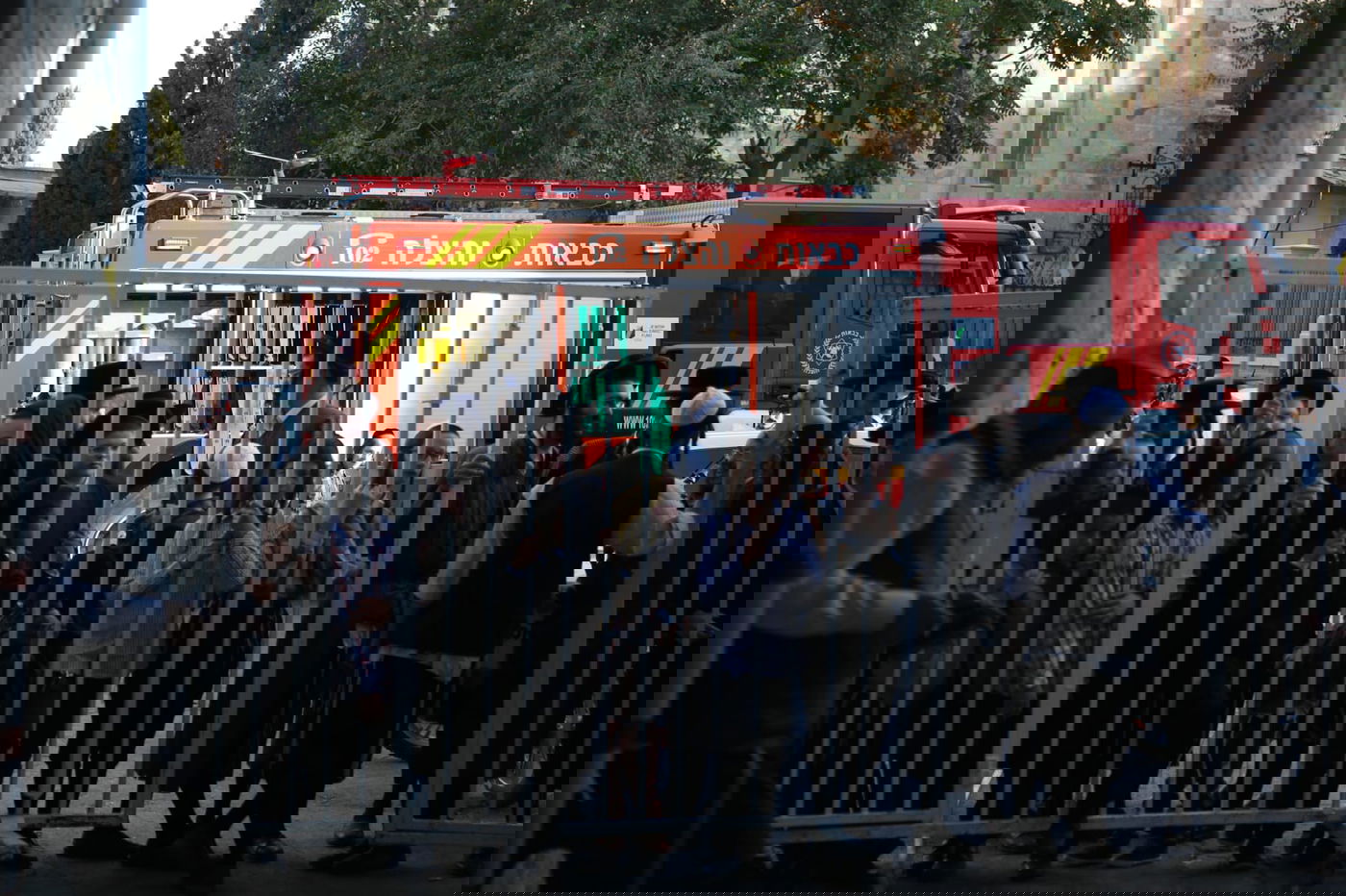 שריפה בתולדות אהרן: תלמידי החיידר פונו