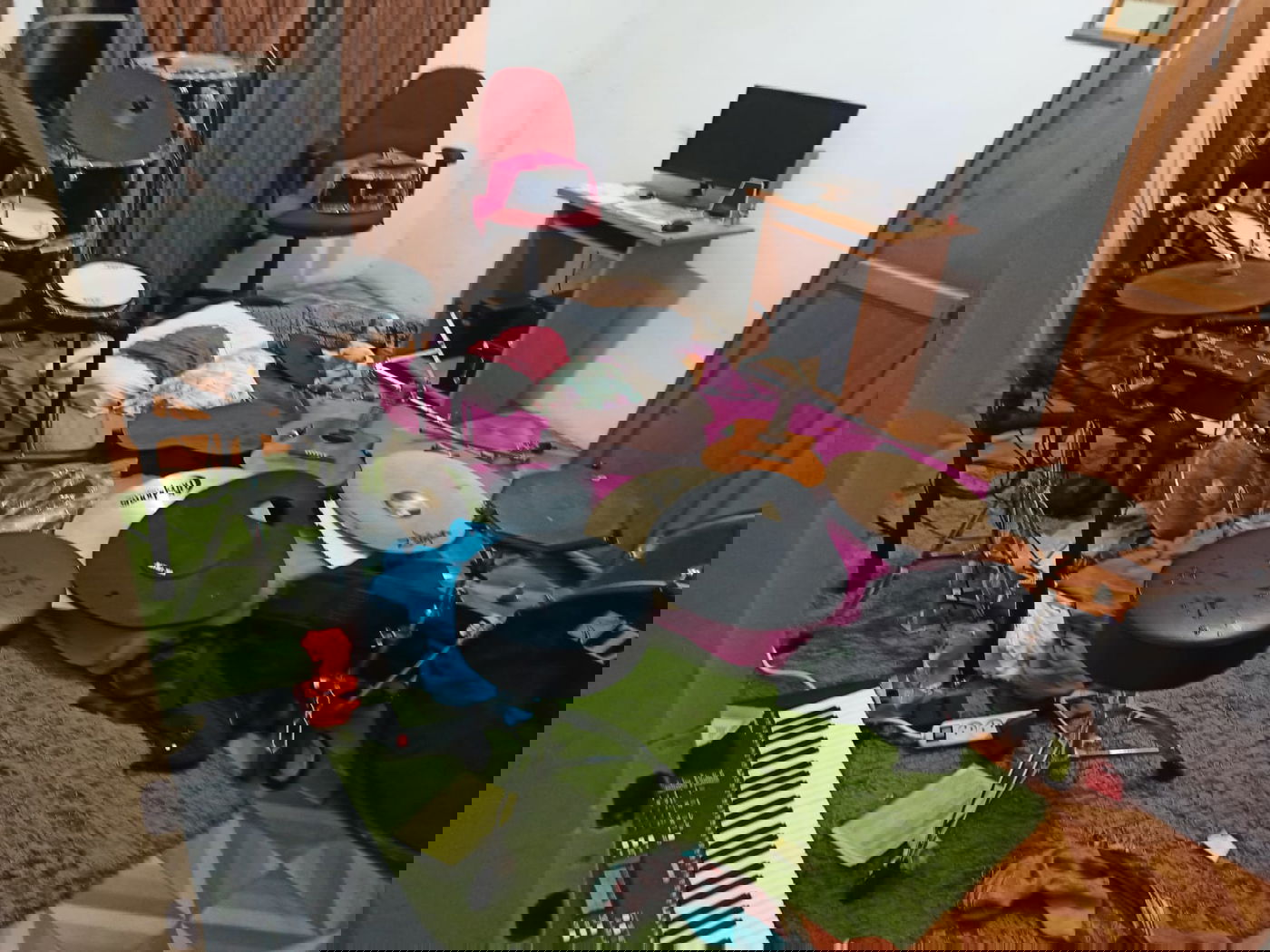 הבלגן בדירה