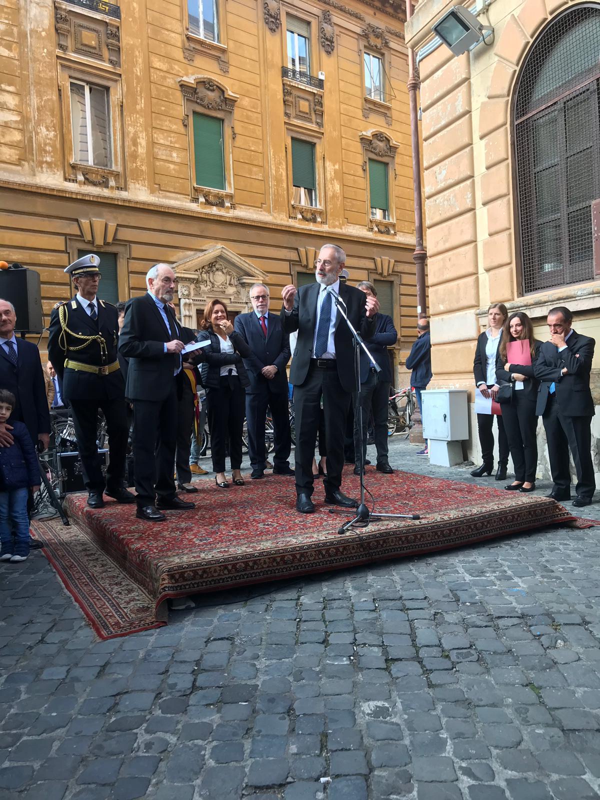 עיריית רומא קראה רחוב מרכזי על שם רבה הראשי של רומא