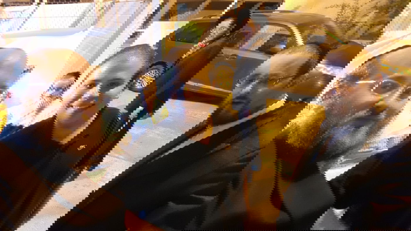 היועץ של נתניהו - והסלפי בחתונה החסידית