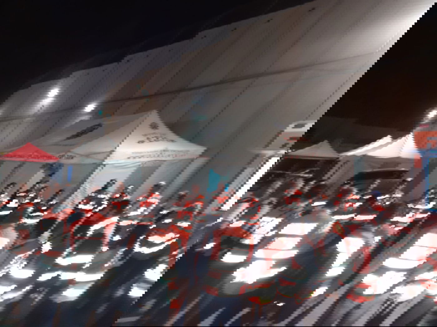 'איחוד הצלה' מאבטחים את ההמונים בקבר רחל