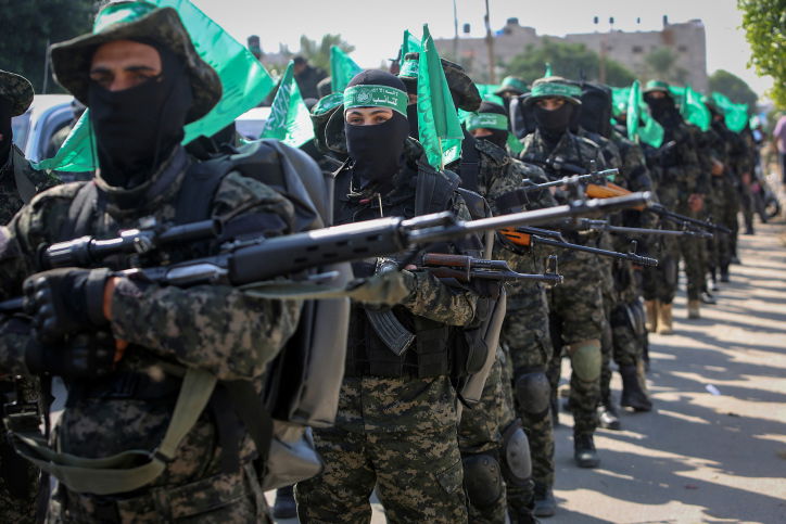 תיעוד: המופע הצבאי של חמאס ברצועה