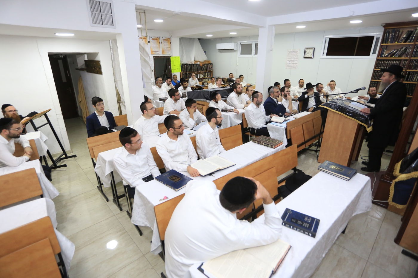 מאות אברכי רשת הכוללים 'רינה של תורה' פתחו את זמן חורף